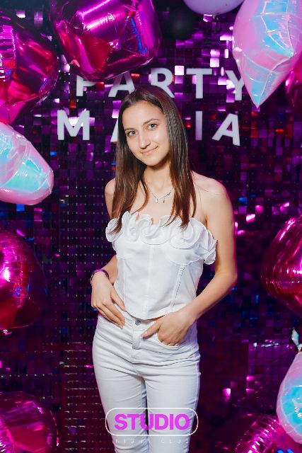 Party Mania  J_adore, 11 iunie 2026 — 4 / 97