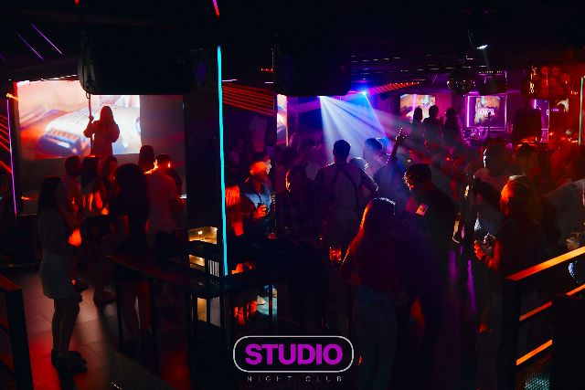 Petrecere la STUDIO, 28 august 2026 — 74 / 91