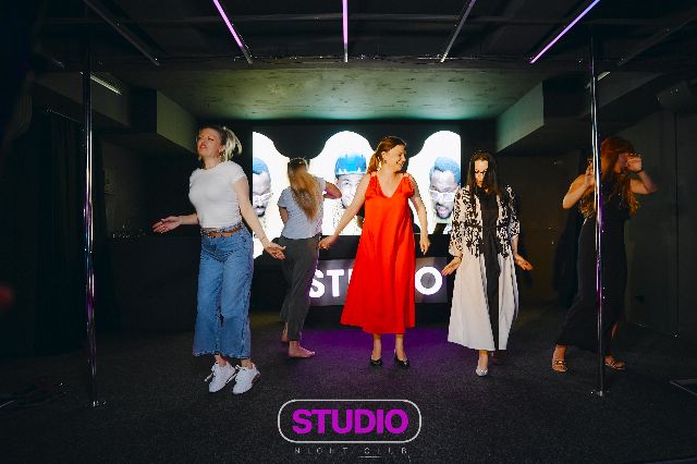 Petrecere la STUDIO, 3 iulie 2026 — 37 / 41