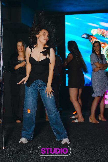 Petrecere la STUDIO, 14 august 2026 — 100 / 107