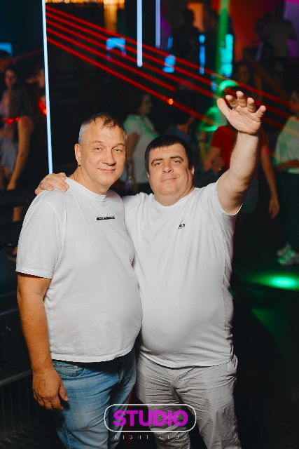 Petrecere la STUDIO, 14 august 2026 — 79 / 107