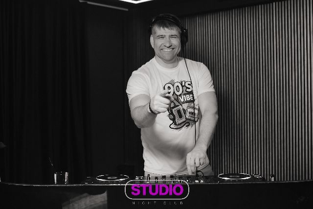 Petrecere la STUDIO, 4 septembrie 2026 — 27 / 69