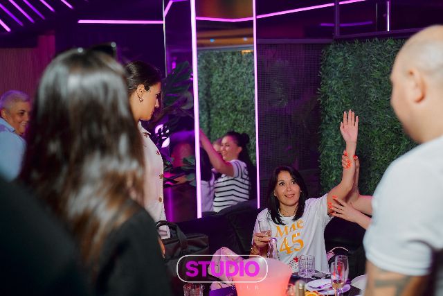 Petrecere la STUDIO, 18 septembrie 2026 — 28 / 80